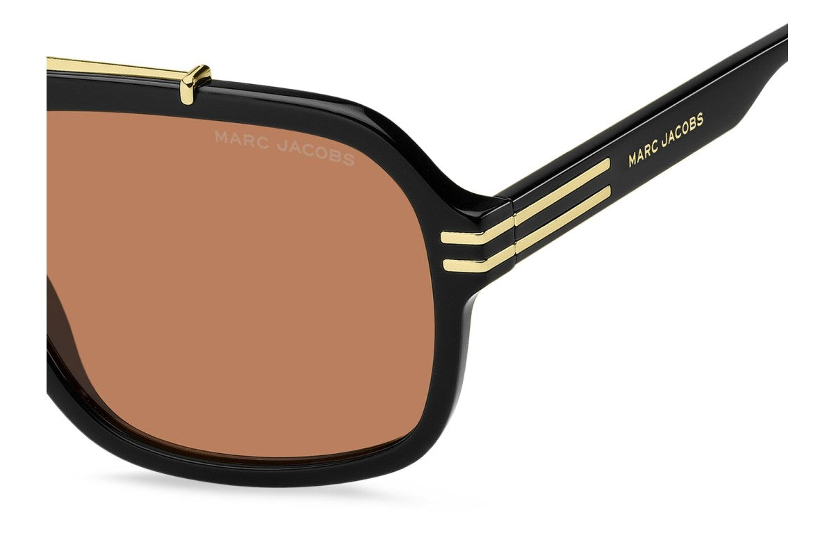 MARC JACOBS MJ 840